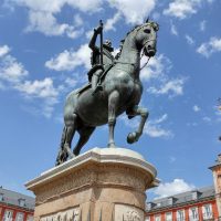 estatua-ecuestre-de-felipe.jpg